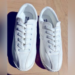 Tretorn Nylite Canvas White Sneakers Size 7M